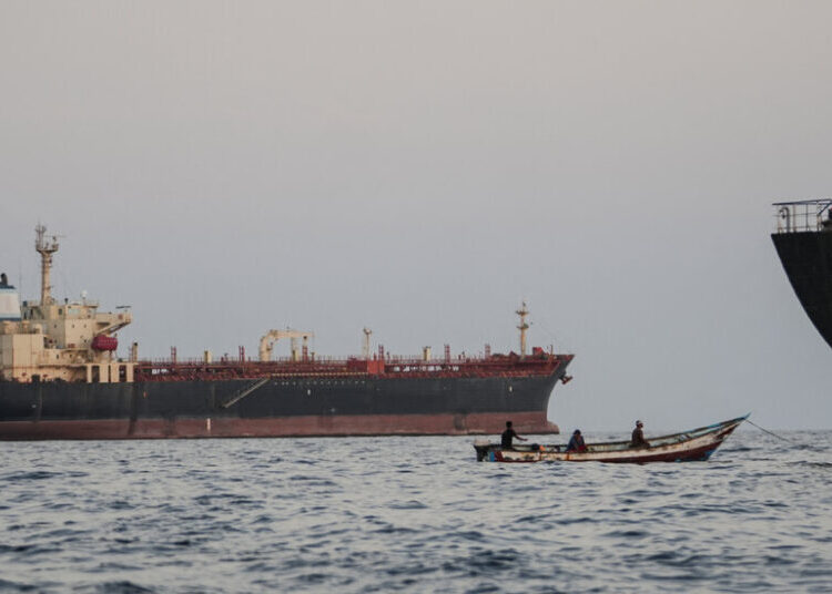 Saudi Pipeline Attack Risks ‘Disastrous’ Loss of Oil as Fighting Escalates