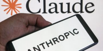 Anthropic merges its Claude chat and agentic Cowork products into a single AI assistant as part of a push to build an AI superapp
