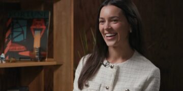 Luxury travel expert Olivia Ferney charges $100K a year for planning billionaire travel—they’re easier to work with than millionaires, she says