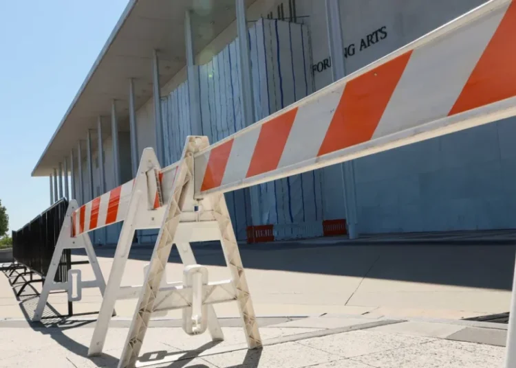 Judge demands ’emergency’ answers as forklift rams Kennedy Center after Trump threat