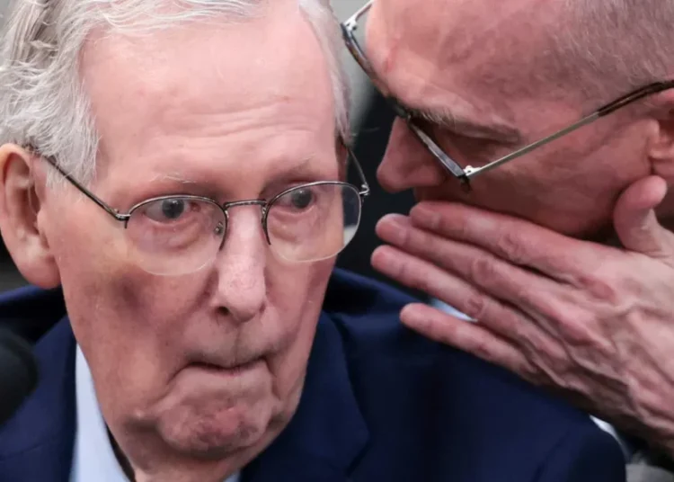 Shock as Mitch McConnell changes vote after GOP colleague’s whispers: ‘So ridiculous’