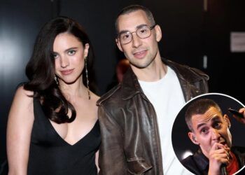 Jack Antonoff cheekily breaks silence on Margaret Qualley split during Bleachers concert