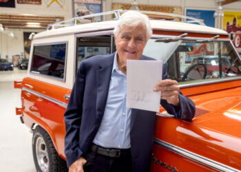 More cruising ahead for classic cars thanks to Jay Leno’s new smog check law
