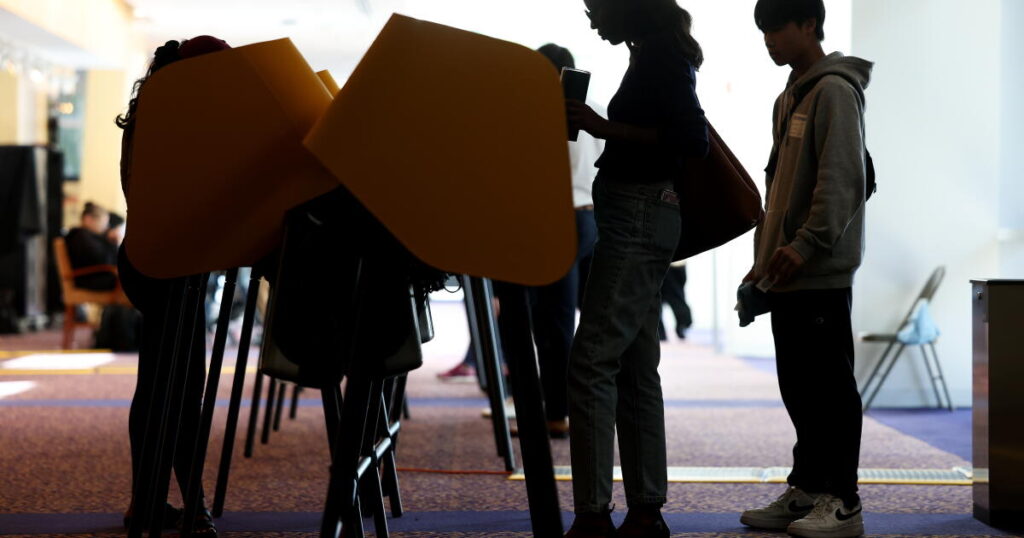 A California gender gap: Young Latinas want to fight Trump more than Latinos, study finds