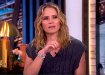 Sara Haines tears up as she reveals ‘brutal’ reason for unexpected ‘The View’ absence