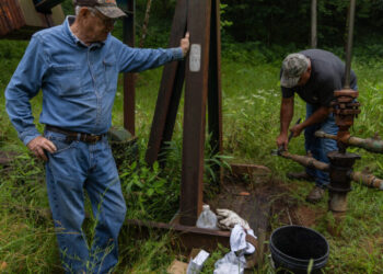 Toxic Fracking Waste Bubbling Up in Ohio Is Becoming a Political Issue