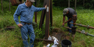 Toxic Fracking Waste Bubbling Up in Ohio Is Becoming a Political Issue