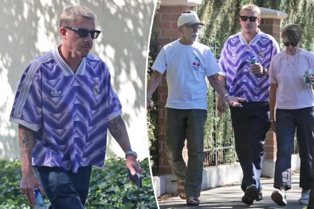 Macklemore goes on a walk with parents in Seattle in first sighting since Ed Sheeran concert debacle