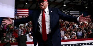 Trump puts himself on the ballot