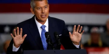 Donors to Sean Duffy’s son-in-law keep winning big DOT contracts: report