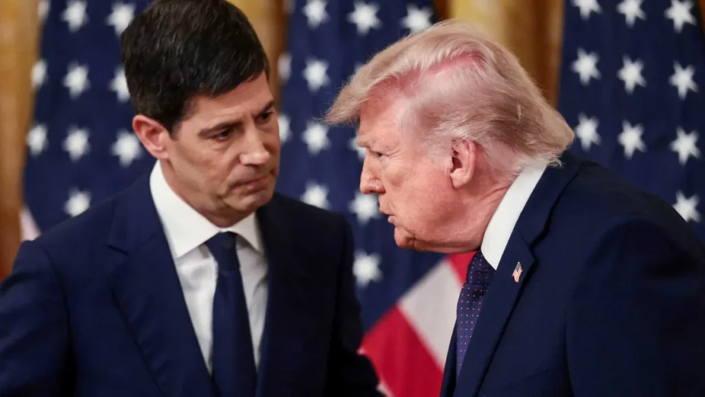 ‘Things just got awkward!’ Analyst spots alarming ‘contrast’ between Trump and Fed chief