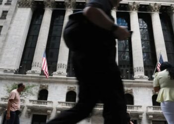 Onchain finance is coming to Wall Street—and ignoring it is no longer an option