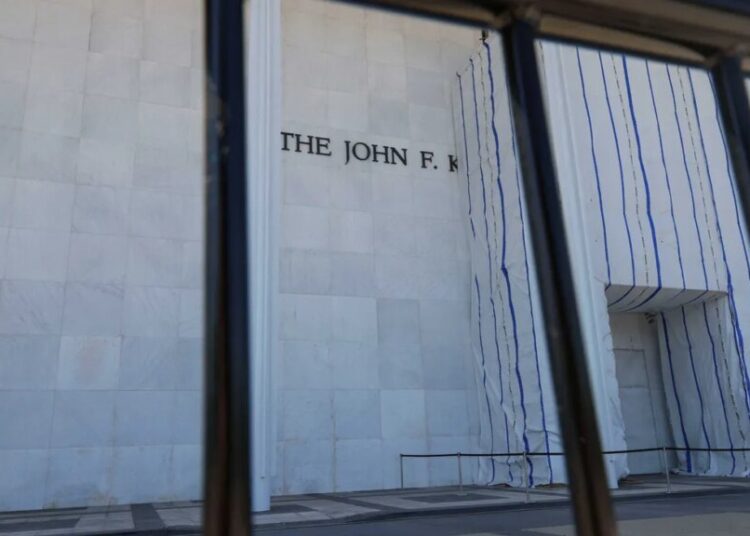 Trump’s blatant Kennedy Center lies unmasked with release of new tax returns: report