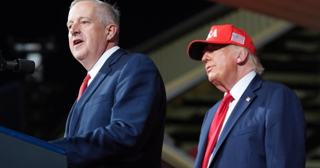 Trump pushes his $5,000 ‘dividend’ pledge if GOP wins midterms. Republican candidates, not as much