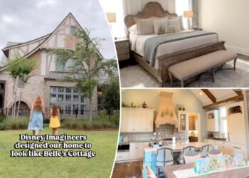 Inside the ultra-exclusive Disney World community where families watch fireworks from bed and get private rides to the parks