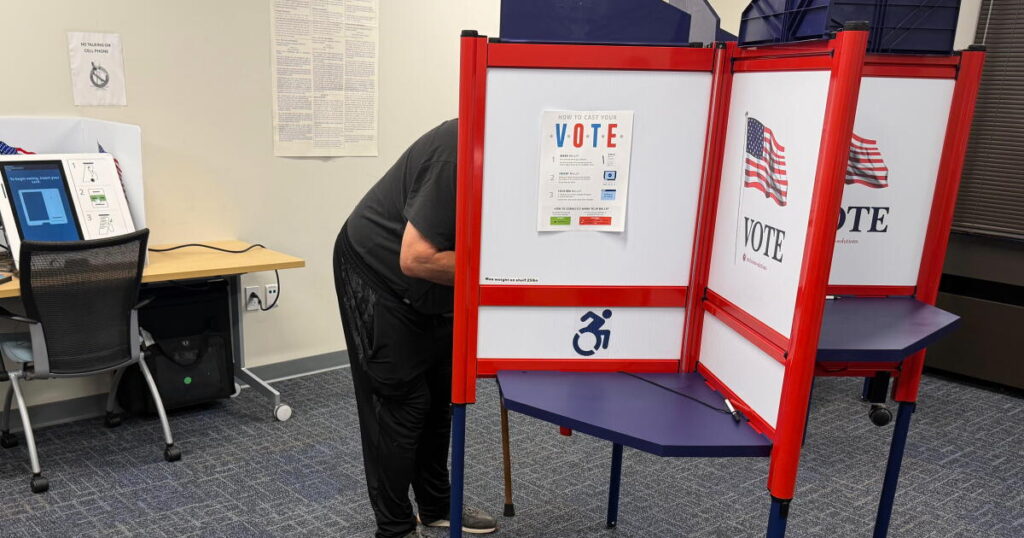 Early voting begins in U.S. midterm elections that could flip control of Congress