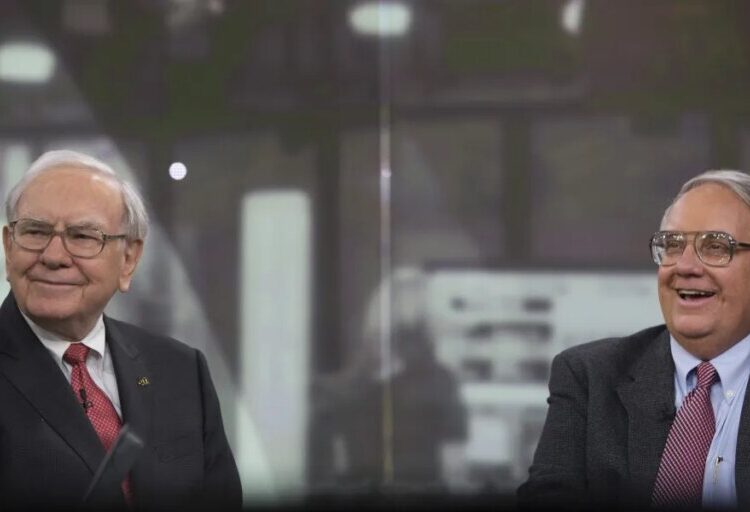 Meet Warren Buffett’s son Howard, a former sheriff, war photographer, and now, Berkshire’s new chairman