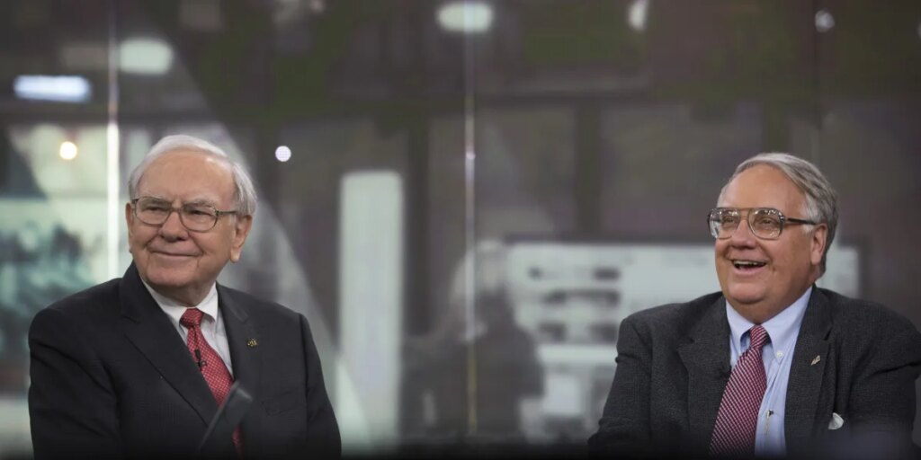 Meet Warren Buffett’s son Howard, a former sheriff, war photographer, and now, Berkshire’s new chairman