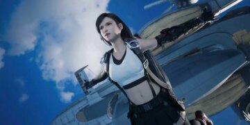 Final Fantasy 7 Revelation Massive File Size Teased by Director