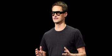 Snap is betting $3.5 billion on AR glasses that businesses can use as CEO Evan Spiegel sees a post-smartphone era