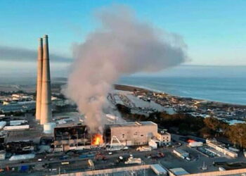 Another battery fire erupts at Moss Landing, where some units are still charged