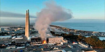 Another battery fire erupts at Moss Landing, where some units are still charged