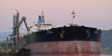 The Iran war is minting new one-day millionaires: oil tankers brave enough to sail across the Strait of Hormuz