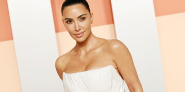 Kim Kardashian’s scary diagnosis hits close to home. What is esophagitis?