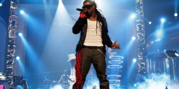 Lil Wayne Says a Major League Baseball Team Forced Him To Retire the Original Young Money Logo