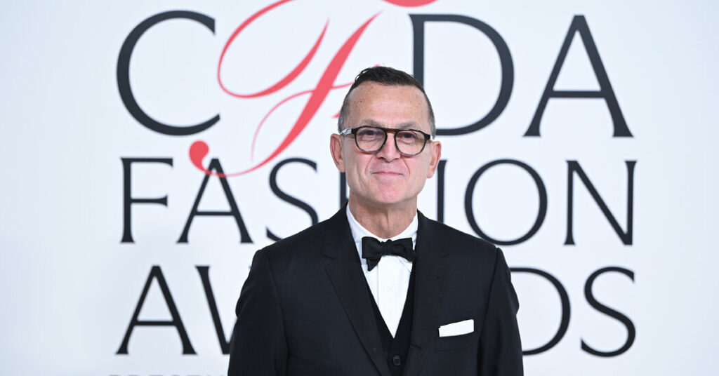 Fashion Executive Resigns After Confrontation With PETA Protesters