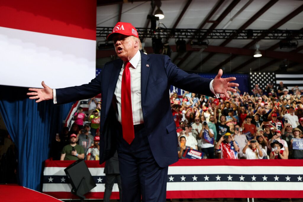 Why Democrats are starting to feel bullish about a midterm wave
