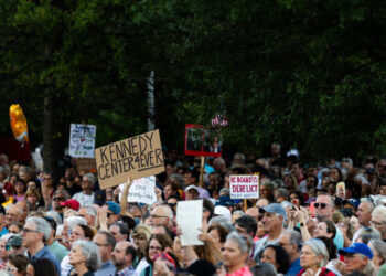 Kennedy Center Supporters Rally Amid Speculation About Possible Demolition