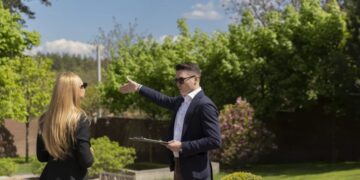 ‘Stealth wealth’ is reshaping luxury real estate: How the ultrarich buy multimillion-dollar mansions off the books