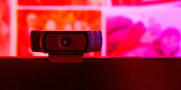Google Now Asking For Users’ Video Selfies to Verify Their Identities