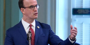 California Cracks Down on Influencers’ Undisclosed Political Ads