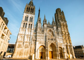 A tour of France’s soaring Gothic cathedrals
