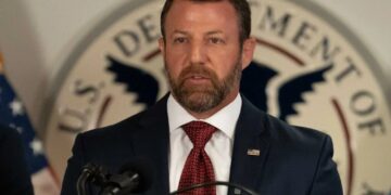 DHS chief’s ‘toughness’ act lands with a thud among MAGA and White House: report
