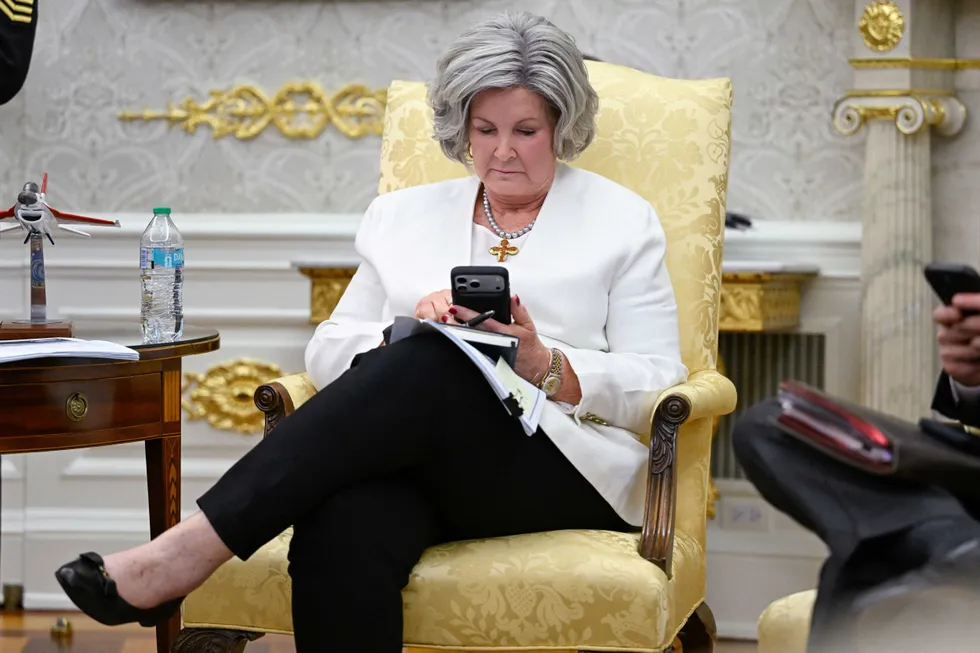 Big Susie Wiles myth busted in analysis: ‘Scrolling on her phone while the world burns’