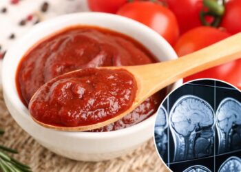 What happened to people’s brains when they ate 2 tablespoons of tomato paste every day