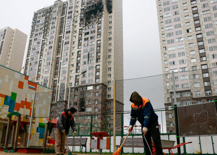 Hundreds of Drones Target Moscow on Final Day of Russian Elections