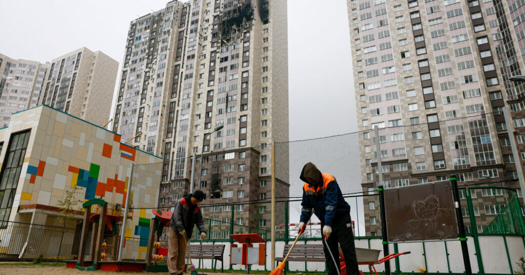 Hundreds of Drones Target Moscow on Final Day of Russian Elections