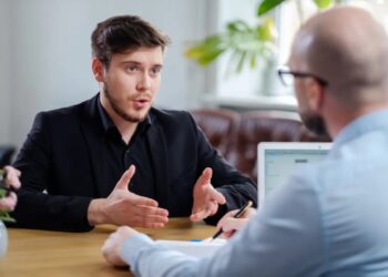 The ‘unprofessional’ item Gen Z brings to interviews could be costing them jobs