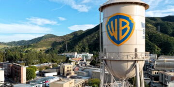 Opposition grows to Paramount-Warner Bros. merger settlement as deal enters critical week