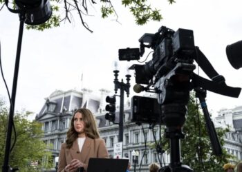 The midterms are a stress test for American media