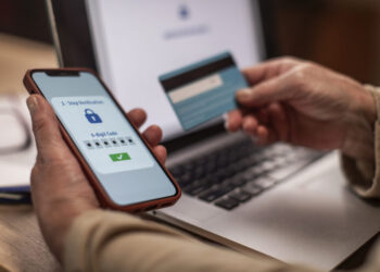 11 ways to protect yourself from fraud and scammers