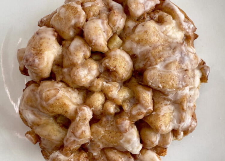 L.A.’s best doughnut shop is closing. What’s next for its star baker?