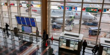 Panic as Trump admin rolls out ‘actually insane’ flight tool: ‘Isn’t going to end well’
