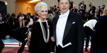 Elon Musk’s mom isn’t fussy about where she sleeps either—Maye Musk stays in a garage when she visits the Tesla CEO in Texas