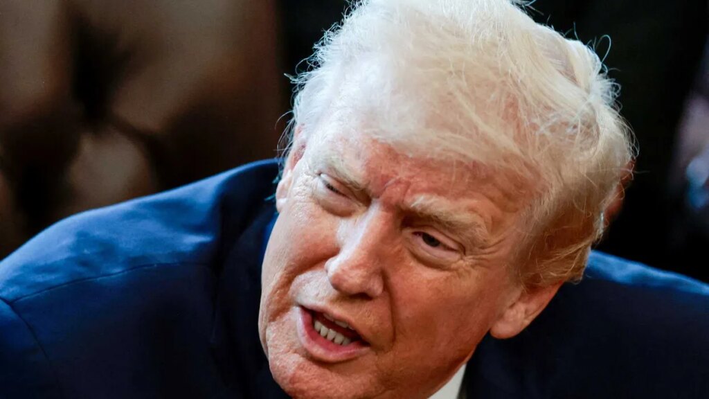 Telling ‘addition’ in Trump’s feud with media flagged by CNN: ‘Does that fly?’