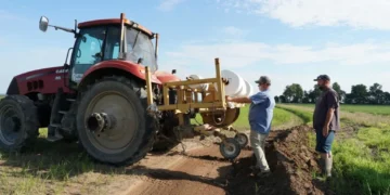 Mutiny bubbles up inside rural America over GOP’s ailing farm bill